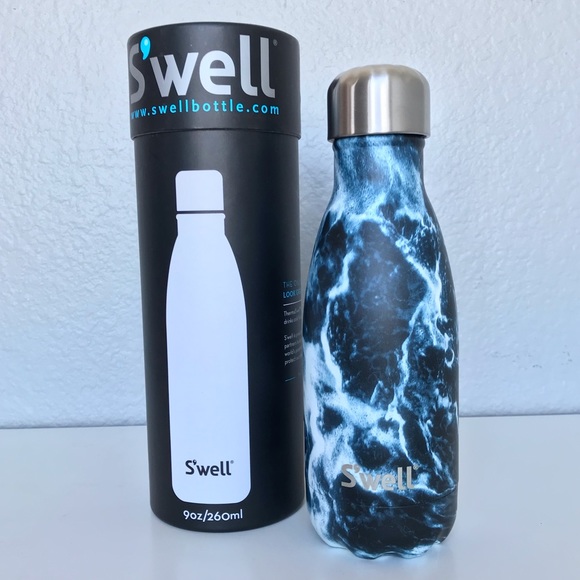 Swell Water Bottle - Picture 2 of 5